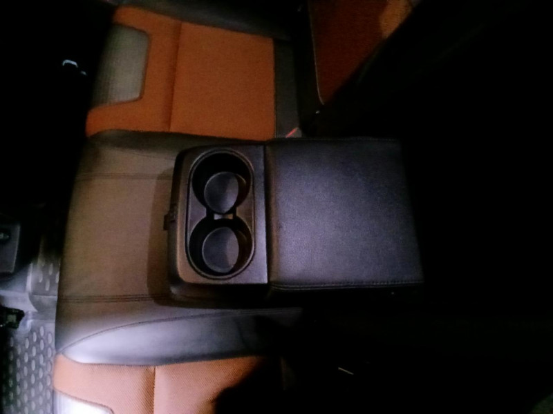 Photo 39 de l'offre de FORD RANGER DOUBLE CABINE  3.2 TDCi 200 WILDTRAK BVA à 29990€ chez MKP Distribution