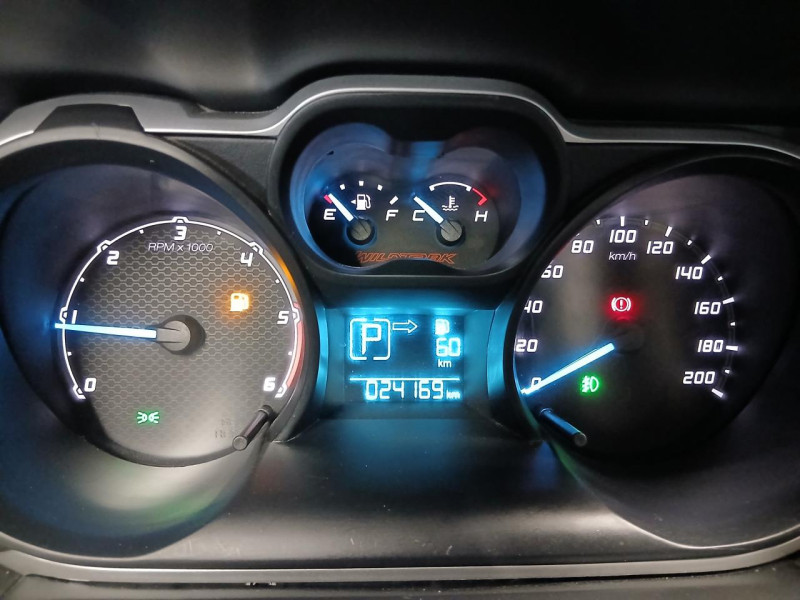 Photo 18 de l'offre de FORD RANGER DOUBLE CABINE  3.2 TDCi 200  WILDTRAK BVA à 29990€ chez MKP Distribution