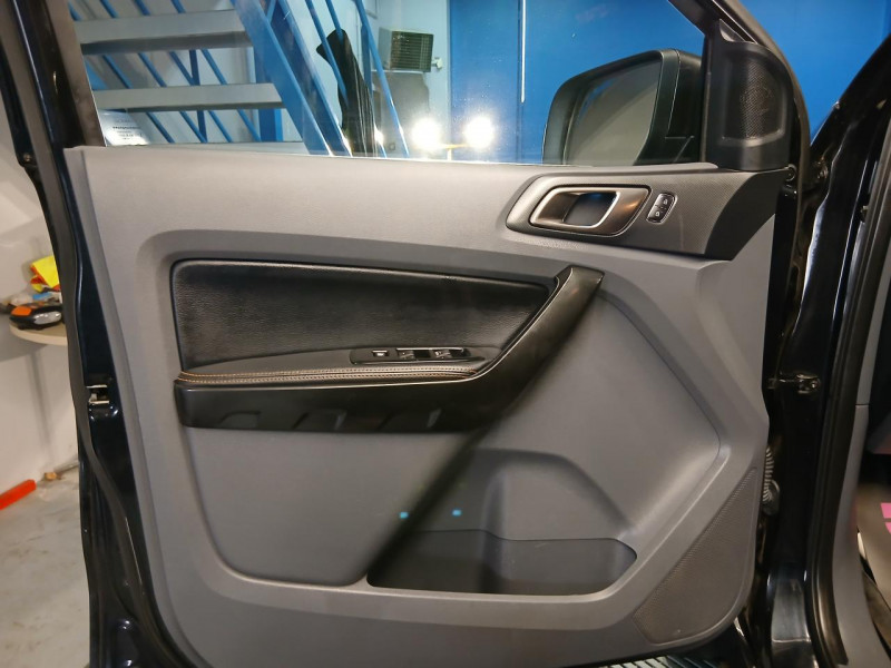 Photo 42 de l'offre de FORD RANGER DOUBLE CABINE  3.2 TDCi 200 WILDTRAK BVA à 29990€ chez MKP Distribution