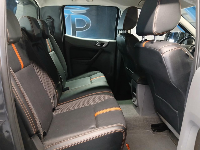 Photo 16 de l'offre de FORD RANGER DOUBLE CABINE  3.2 TDCi 200  WILDTRAK BVA à 29990€ chez MKP Distribution
