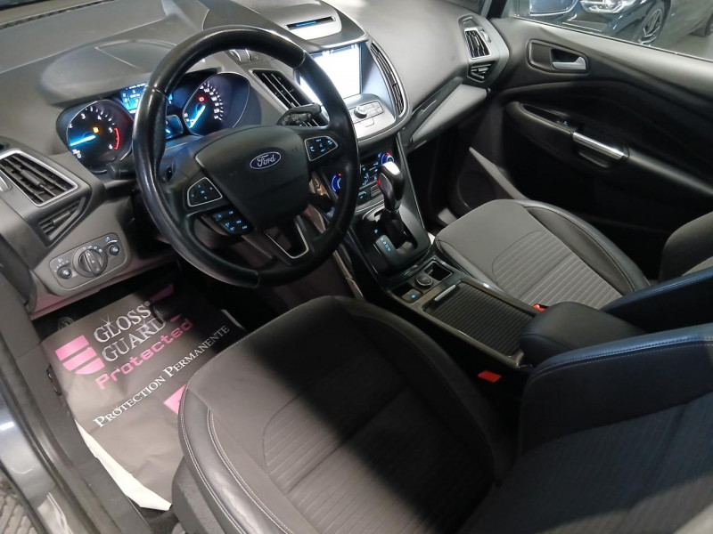 Photo 12 de l'offre de FORD KUGA 2.0 TDCi 180 AWD Titanium BVA à 15990€ chez MKP Distribution