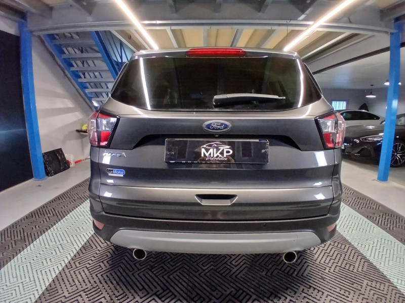 Photo 4 de l'offre de FORD KUGA 2.0 TDCi 180 AWD Titanium BVA à 15990€ chez MKP Distribution