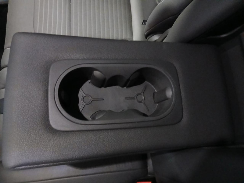 Photo 34 de l'offre de FORD KUGA 2.0 TDCi 180 AWD Titanium BVA à 15990€ chez MKP Distribution