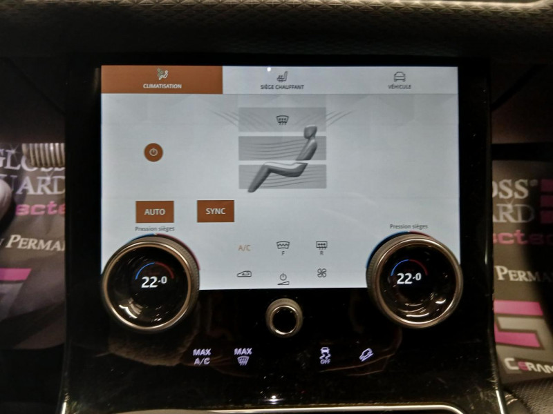 Photo 27 de l'offre de LAND-ROVER RANGE ROVER VELAR  2.0  P400E 404 PHEV  SE à 38990€ chez MKP Distribution