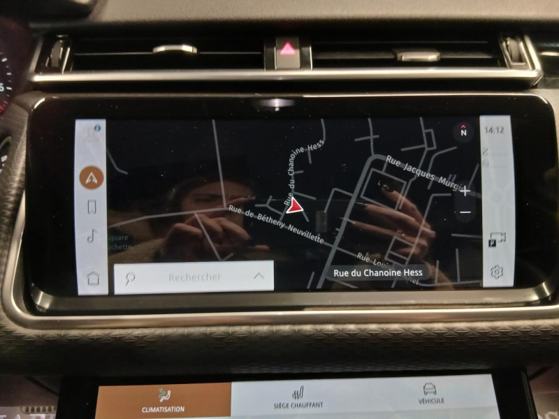 Photo 24 de l'offre de LAND-ROVER RANGE ROVER VELAR  2.0  P400E 404 PHEV  SE à 38990€ chez MKP Distribution