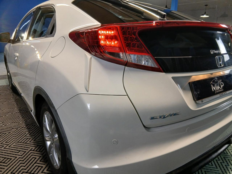 Photo 45 de l'offre de HONDA CIVIC  1.4 i-VTEC 100 COMFORT BVM à 11990€ chez MKP Distribution