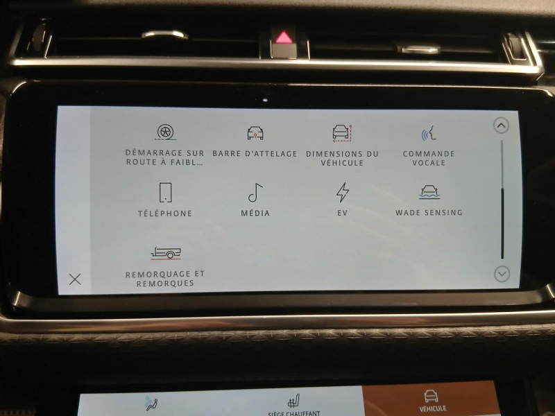 Photo 33 de l'offre de LAND-ROVER RANGE ROVER VELAR  2.0  P400E 404 PHEV  SE à 38990€ chez MKP Distribution