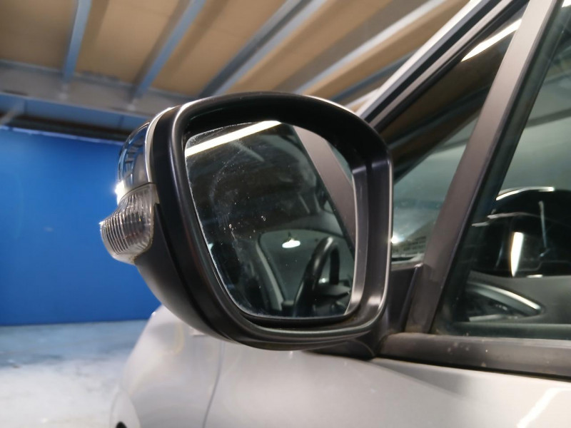 Photo 38 de l'offre de PEUGEOT 208  1.6 HDi 75 BVM5 Style à 9490€ chez MKP Distribution