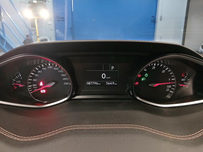Photo 13 de l'offre de PEUGEOT 308 SW  1.5 HDi 130 GT Line EAT8 à 14990€ chez MKP Distribution