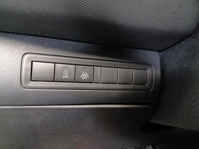 Photo 37 de l'offre de PEUGEOT 308 SW  1.5 HDi 130 GT Line EAT8 à 14990€ chez MKP Distribution