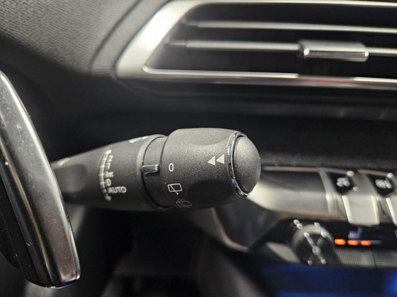 Photo 24 de l'offre de PEUGEOT 3008  1.5 HDi 130 Allure EAT8 à 17490€ chez MKP Distribution