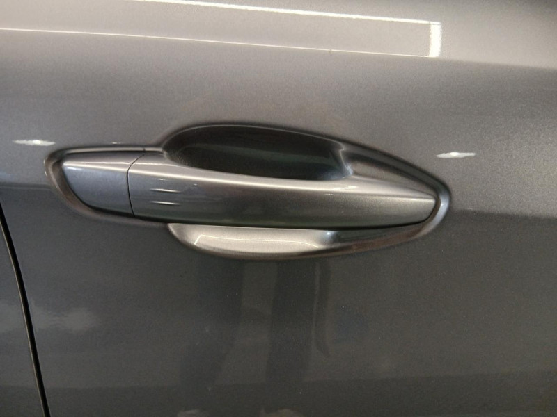 Photo 50 de l'offre de PEUGEOT 308 SW  1.5 HDi 130 GT Line EAT8 à 14990€ chez MKP Distribution