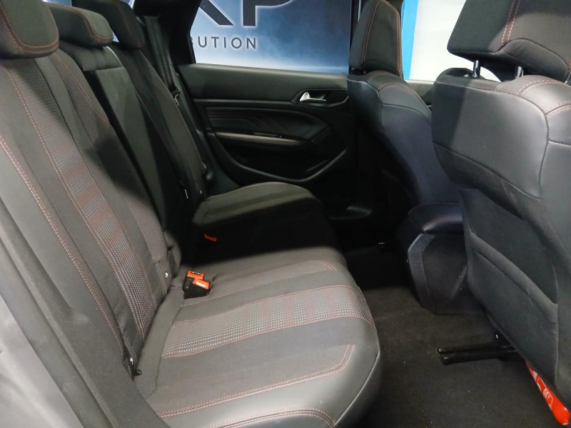 Photo 25 de l'offre de PEUGEOT 308 SW  1.5 HDi 130 GT Line EAT8 à 14990€ chez MKP Distribution