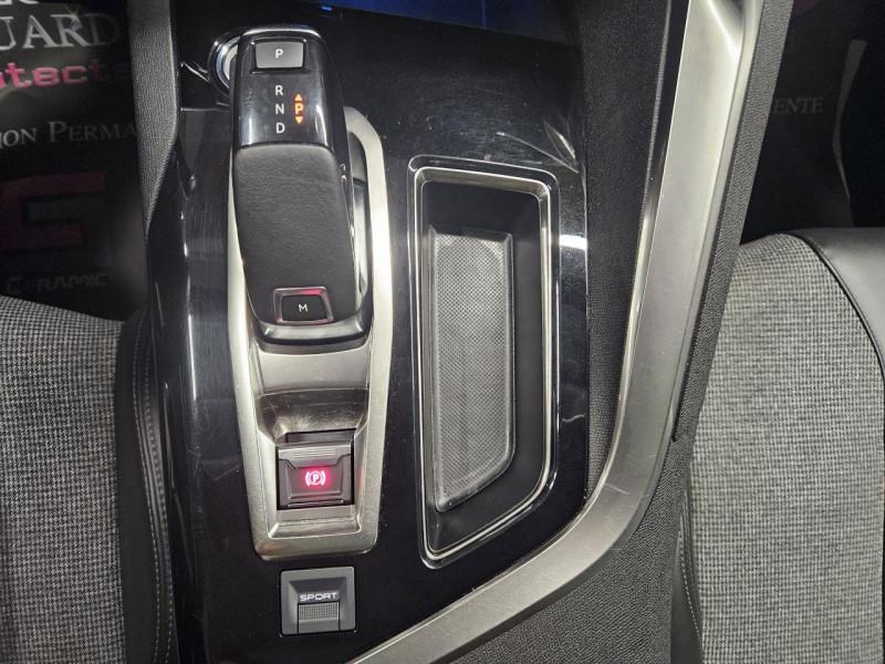 Photo 37 de l'offre de PEUGEOT 3008  1.5 HDi 130 Allure EAT8 à 17490€ chez MKP Distribution