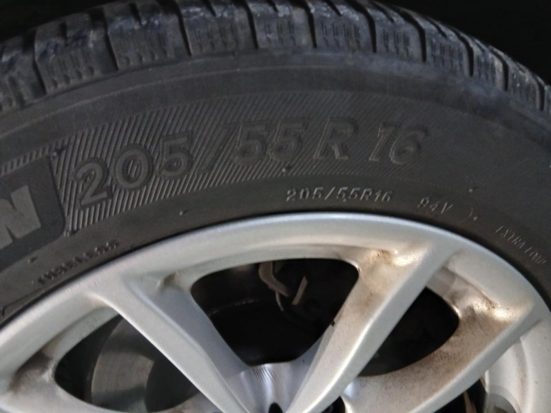 Photo 48 de l'offre de BMW SERIE 1 116dA 116 F20 Lounge BVA à 14990€ chez MKP Distribution