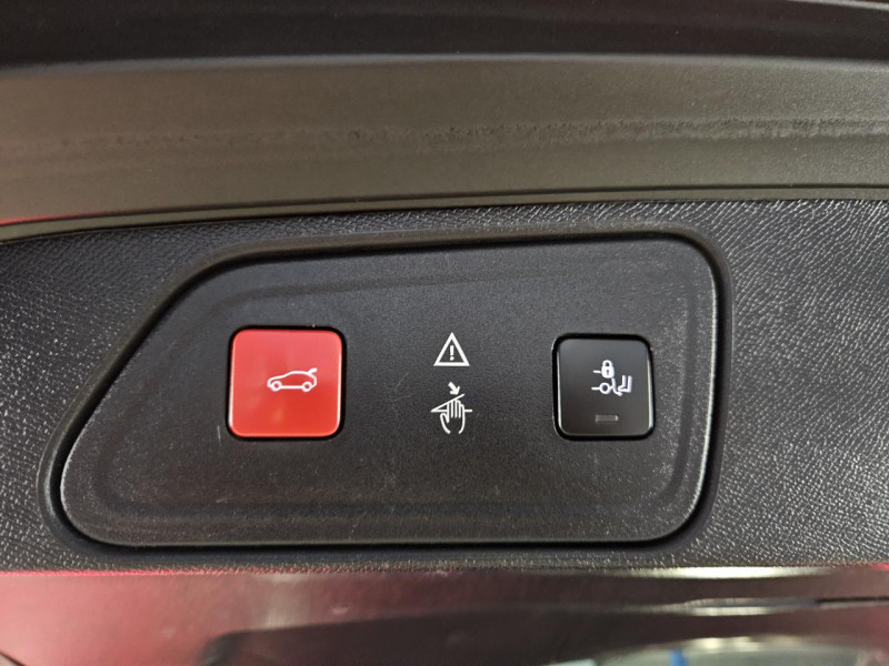 Photo 42 de l'offre de PEUGEOT 3008  1.5 HDi 130 Allure EAT8 à 17490€ chez MKP Distribution