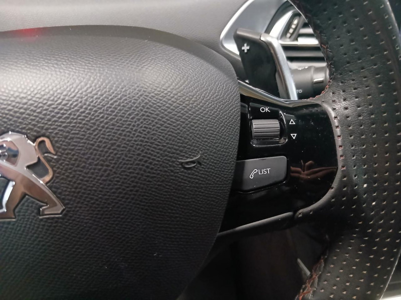 Photo 16 de l'offre de PEUGEOT 308 SW  1.5 HDi 130 GT Line EAT8 à 14990€ chez MKP Distribution