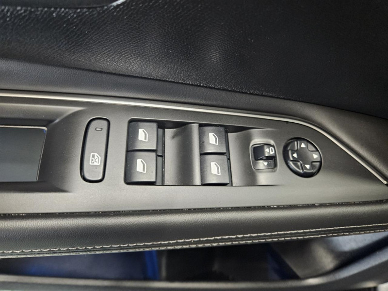 Photo 46 de l'offre de PEUGEOT 3008  1.5 HDi 130 Allure EAT8 à 17490€ chez MKP Distribution