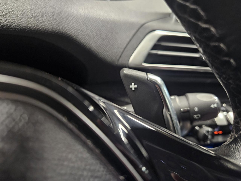 Photo 21 de l'offre de PEUGEOT 3008  1.5 HDi 130 Allure EAT8 à 17490€ chez MKP Distribution