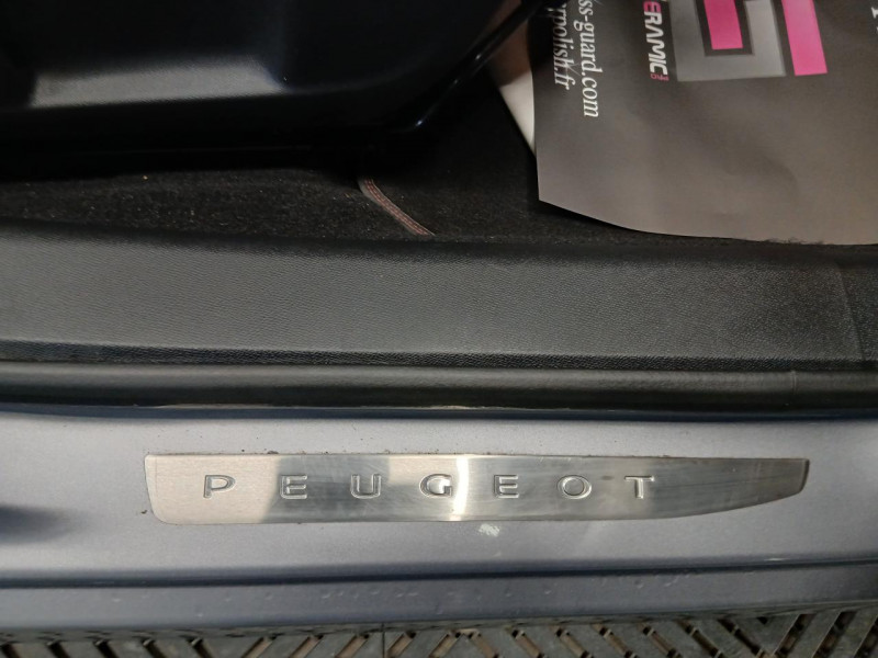 Photo 48 de l'offre de PEUGEOT 308 SW  1.5 HDi 130 GT Line EAT8 à 14990€ chez MKP Distribution