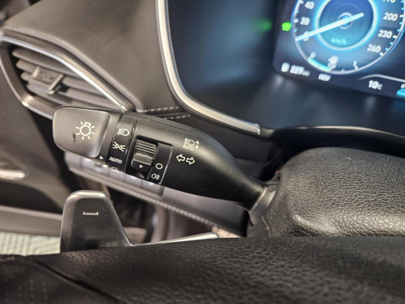 Photo 23 de l'offre de HYUNDAI SANTA FE  1.6 T-GDi 265 Executive Hybrid BVA  à 30990€ chez MKP Distribution