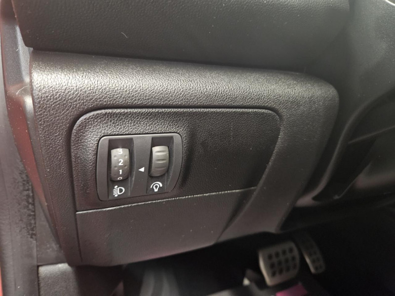 Photo 25 de l'offre de RENAULT MEGANE IV ESTATE 1.3 TCe 160 RS Line EDC à 19990€ chez MKP Distribution