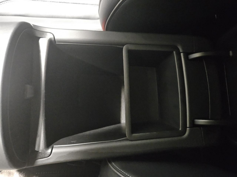 Photo 47 de l'offre de HYUNDAI SANTA FE  1.6 T-GDi 265 Executive Hybrid BVA  à 30990€ chez MKP Distribution