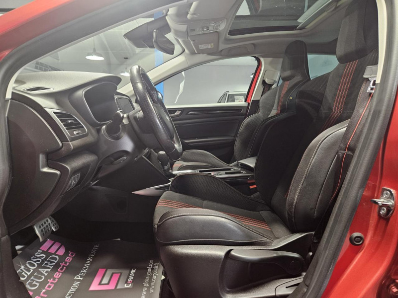 Photo 13 de l'offre de RENAULT MEGANE IV ESTATE 1.3 TCe 160 RS Line EDC à 19990€ chez MKP Distribution