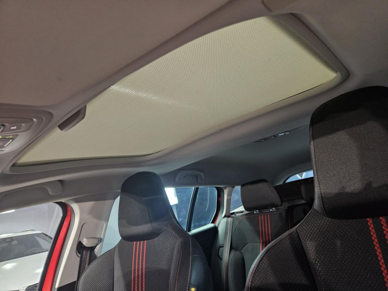 Photo 37 de l'offre de RENAULT MEGANE IV ESTATE 1.3 TCe 160 RS Line EDC à 19990€ chez MKP Distribution