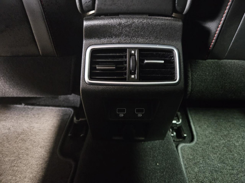 Photo 41 de l'offre de RENAULT MEGANE IV ESTATE 1.3 TCe 160 RS Line EDC à 19990€ chez MKP Distribution