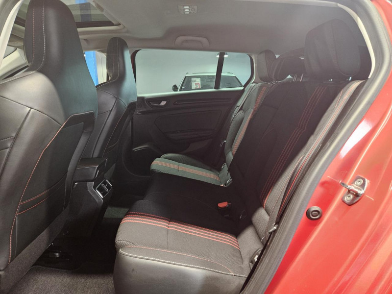 Photo 16 de l'offre de RENAULT MEGANE IV ESTATE 1.3 TCe 160 RS Line EDC à 19990€ chez MKP Distribution