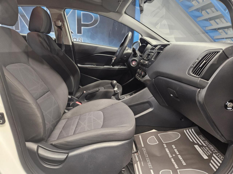 Photo 14 de l'offre de KIA RIO  1.2 85 Active BVM - 1ère Main à 8490€ chez MKP Distribution