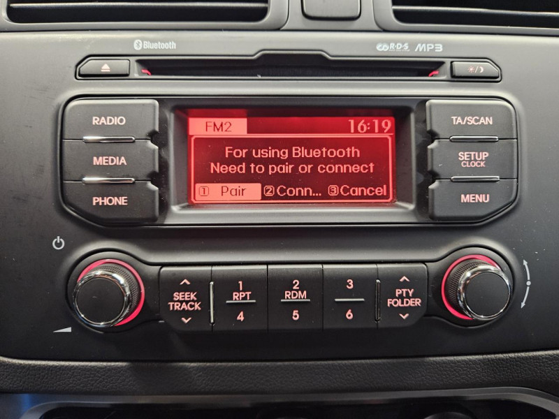 Photo 25 de l'offre de KIA RIO  1.2 85 Active BVM - 1ère Main à 8490€ chez MKP Distribution