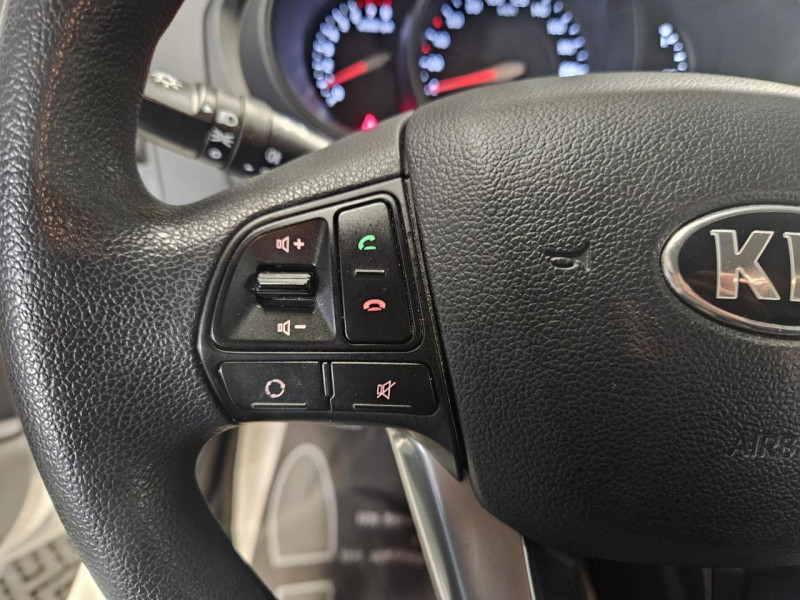 Photo 19 de l'offre de KIA RIO  1.2 85 Active BVM - 1ère Main à 8490€ chez MKP Distribution