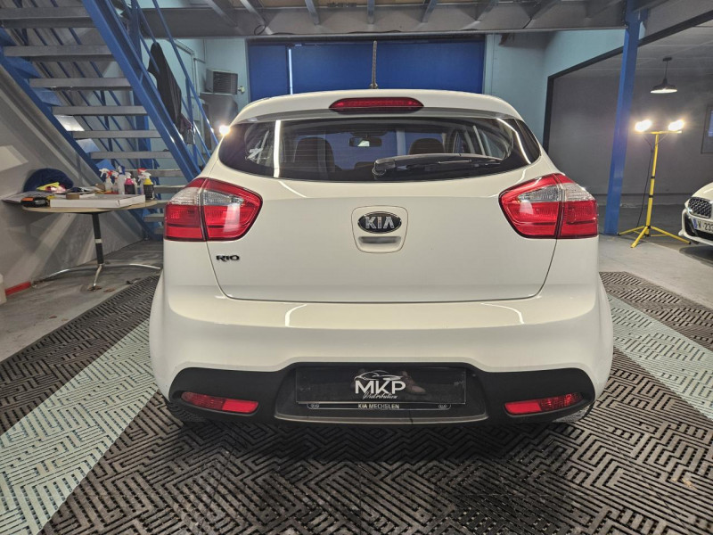 Photo 4 de l'offre de KIA RIO  1.2 85 Active BVM - 1ère Main à 8490€ chez MKP Distribution