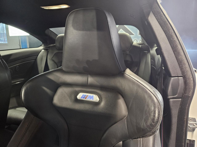 Photo 42 de l'offre de BMW M4  Pack Compétition 3.0 450 F82 DKG7 à 54990€ chez MKP Distribution