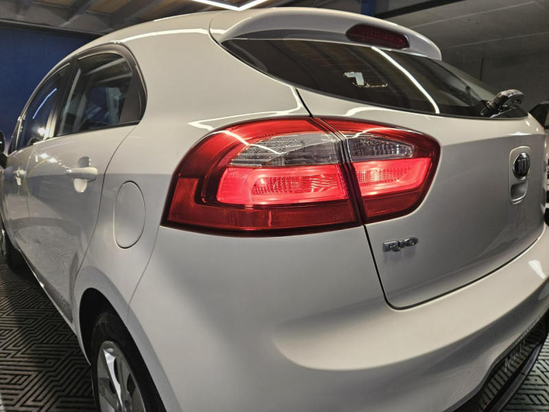 Photo 44 de l'offre de KIA RIO  1.2 85 Active BVM - 1ère Main à 8490€ chez MKP Distribution