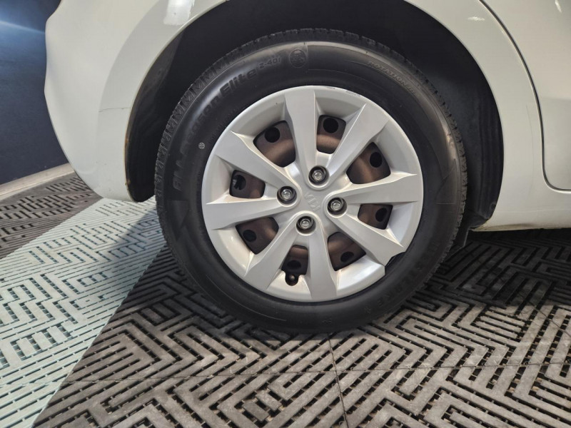 Photo 36 de l'offre de KIA RIO  1.2 85 Active BVM - 1ère Main à 8490€ chez MKP Distribution