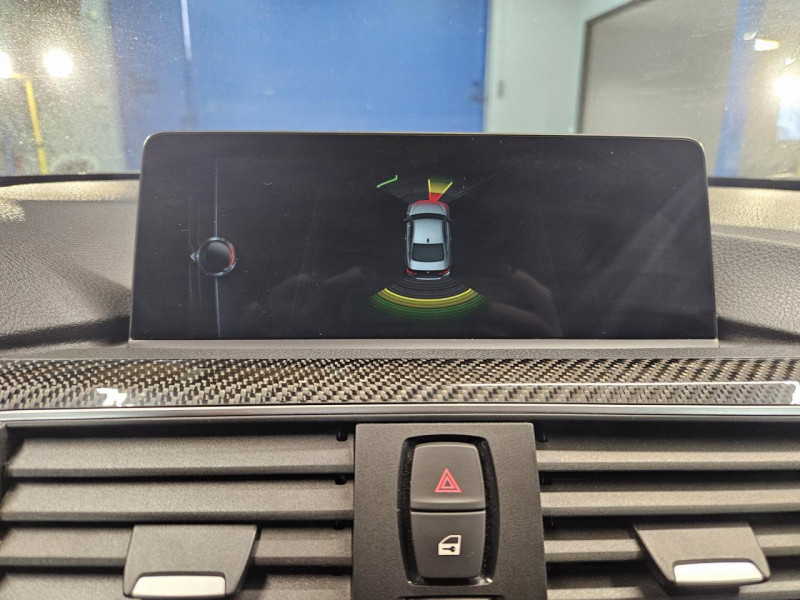 Photo 29 de l'offre de BMW M4  Pack Compétition 3.0 450 F82 DKG7 à 54990€ chez MKP Distribution