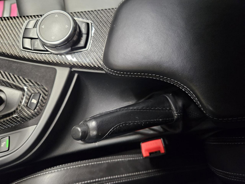 Photo 36 de l'offre de BMW M4  Pack Compétition 3.0 450 F82 DKG7 à 54990€ chez MKP Distribution