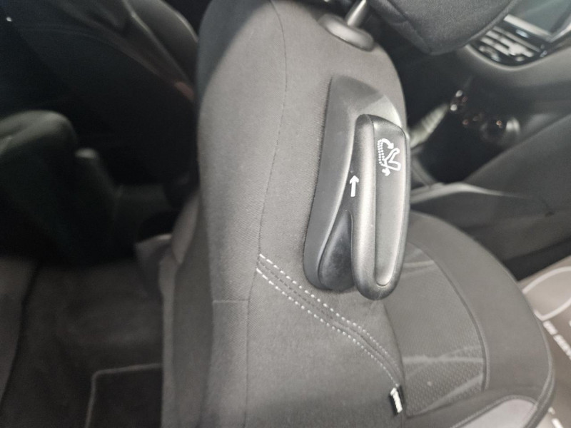 Photo 33 de l'offre de PEUGEOT 208  1.4 HDi 68 Like BVM5 - 1ere Main à 8490€ chez MKP Distribution