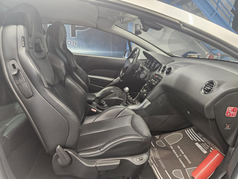 Photo 17 de l'offre de PEUGEOT 308  1.6 HDi 112 Sport Pack BVM à 9990€ chez MKP Distribution