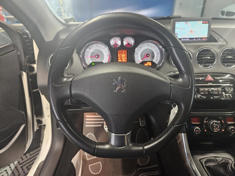 Photo 19 de l'offre de PEUGEOT 308  1.6 HDi 112 Sport Pack BVM à 9990€ chez MKP Distribution