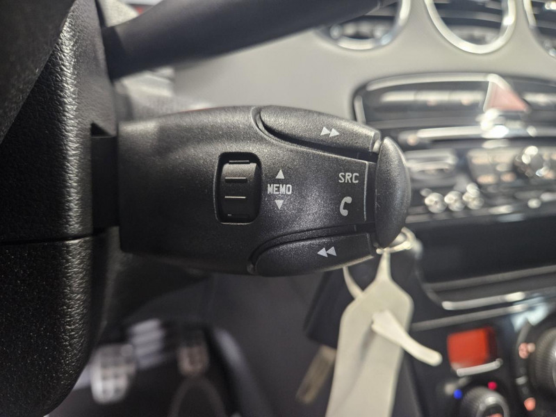 Photo 24 de l'offre de PEUGEOT 308  1.6 HDi 112 Sport Pack BVM à 9990€ chez MKP Distribution