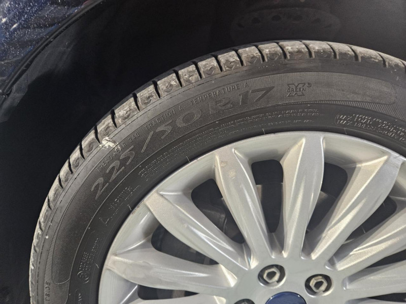 Photo 48 de l'offre de FORD GALAXY II  2.0 TDCI 163 Titanium Powershift BVA à 17990€ chez MKP Distribution