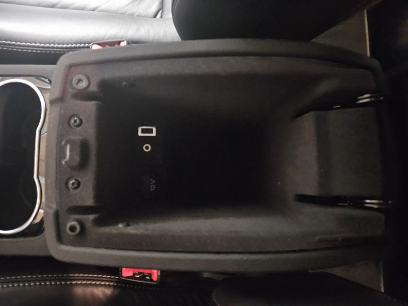 Photo 29 de l'offre de FORD GALAXY II  2.0 TDCI 163 Titanium Powershift BVA à 17990€ chez MKP Distribution