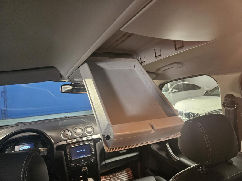 Photo 36 de l'offre de FORD GALAXY II  2.0 TDCI 163 Titanium Powershift BVA à 17990€ chez MKP Distribution