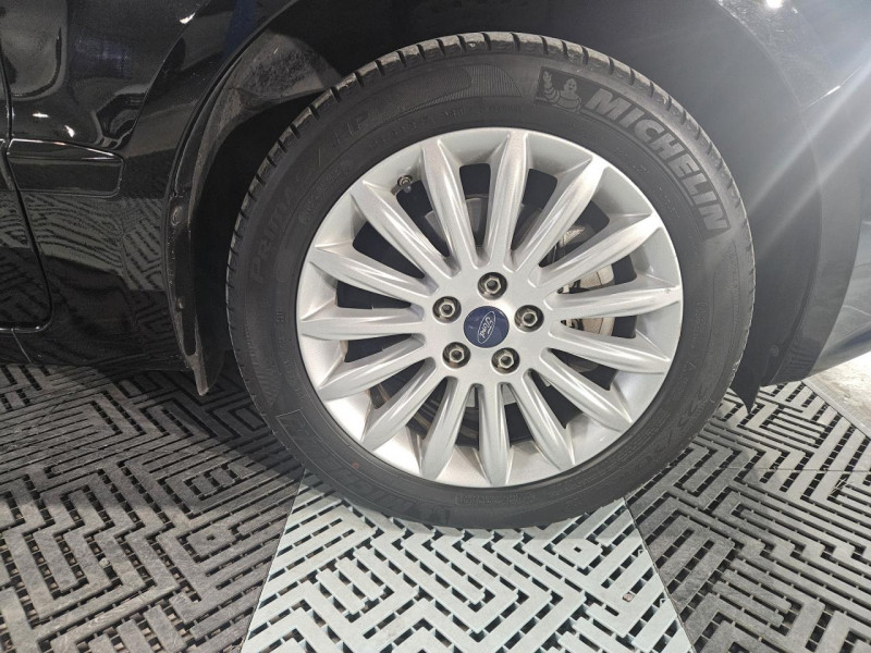 Photo 47 de l'offre de FORD GALAXY II  2.0 TDCI 163 Titanium Powershift BVA à 17990€ chez MKP Distribution