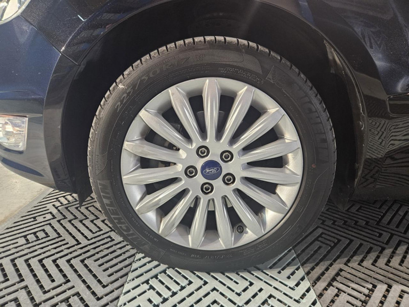 Photo 44 de l'offre de FORD GALAXY II  2.0 TDCI 163 Titanium Powershift BVA à 17990€ chez MKP Distribution