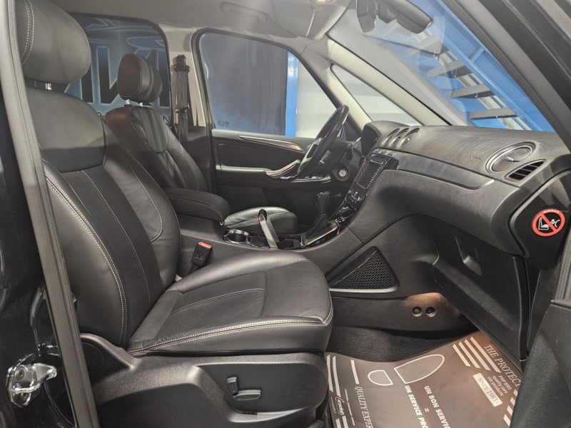 Photo 14 de l'offre de FORD GALAXY II  2.0 TDCI 163 Titanium Powershift BVA à 17990€ chez MKP Distribution